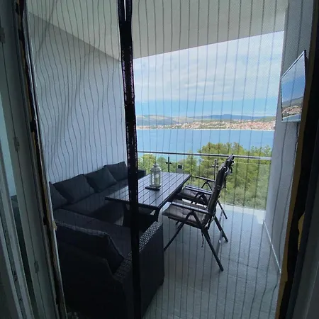 Apartment Seaesta Holiday-Luxury Seaview *